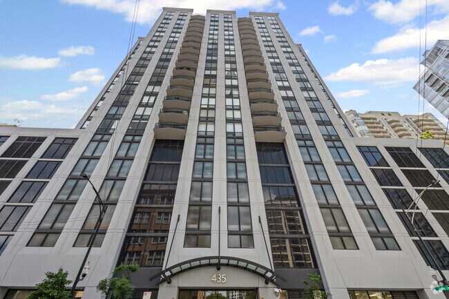 Building Photo - 435 W Erie St Unit 1206 Rental