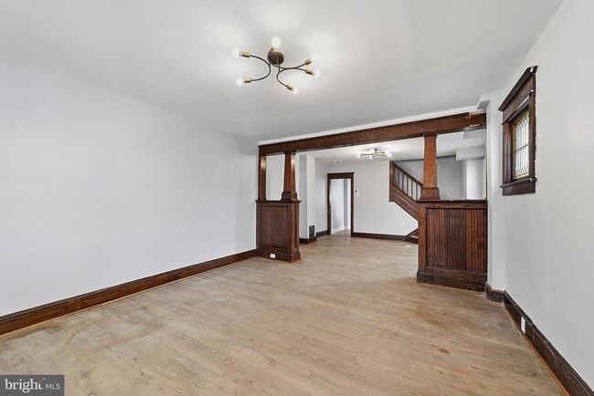 Photo - 1424 Hamilton Ave