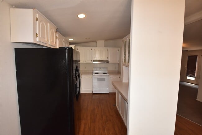 Photo - 10007 Elderberry Park Ln