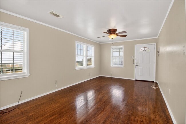 Photo - 2916 Avenue M