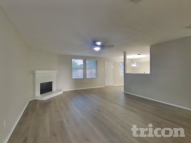 Photo - 1405 Englewood Dr