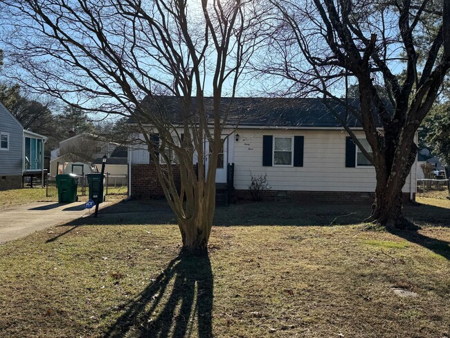 Eastern Henrico Rancher - Eastern Henrico Rancher House