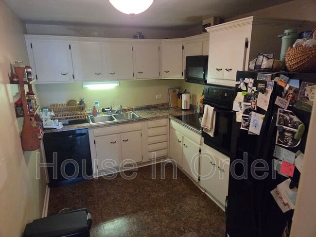 Photo - 30 Edgemont Rd