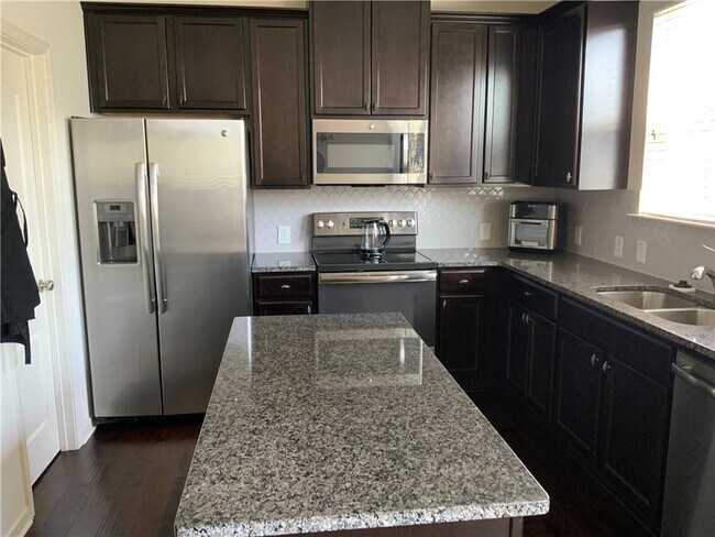 Photo - 3421 Open Fields Dr