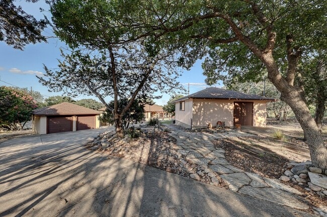 Photo - 115 Chaparral Pl W
