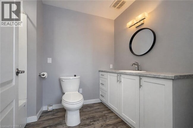 Photo - 33 Dumfries St Unité B