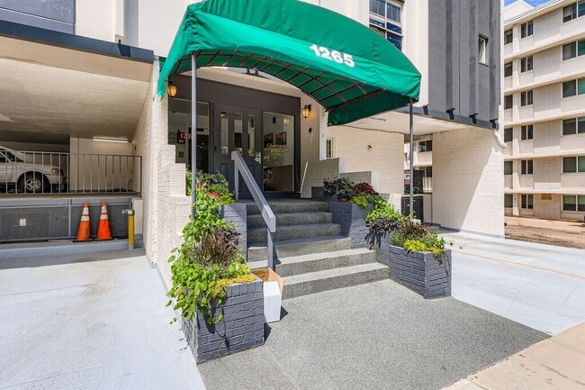 Photo - 1265 Race St Unidad 508