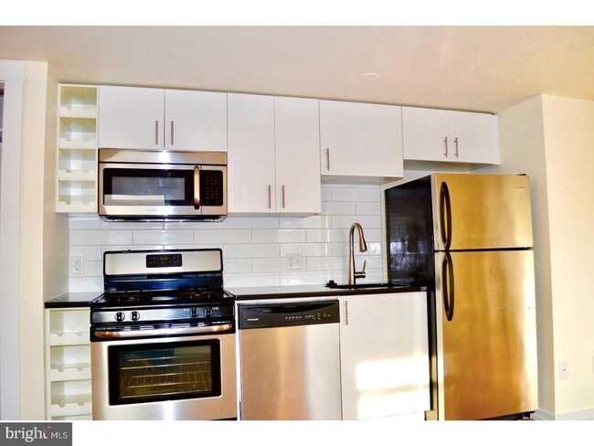 Photo - 415 S Broad St