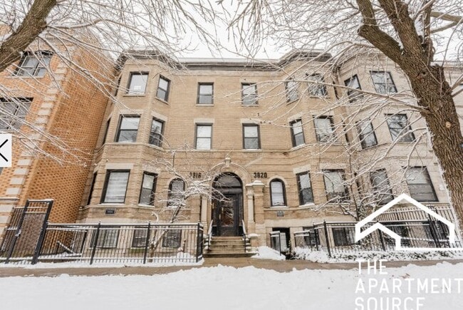 Photo - 3820 N Sheffield Ave Unit 3
