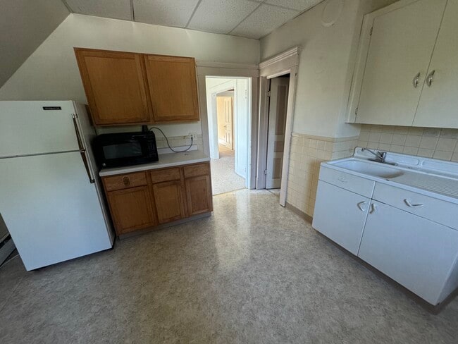 Photo - 424 Grand Ave Unit 2