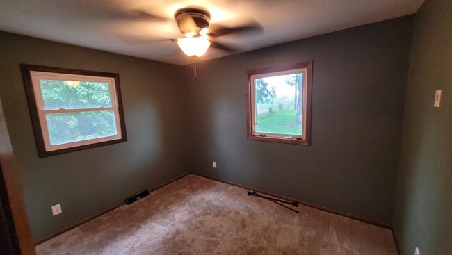 Photo - 209 5th Ave N