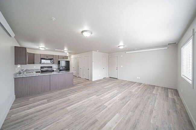Photo - 6097 N Silver Fox Rd Unidad 3