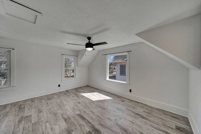 Photo - 2131 N 67th St Unidad 2131
