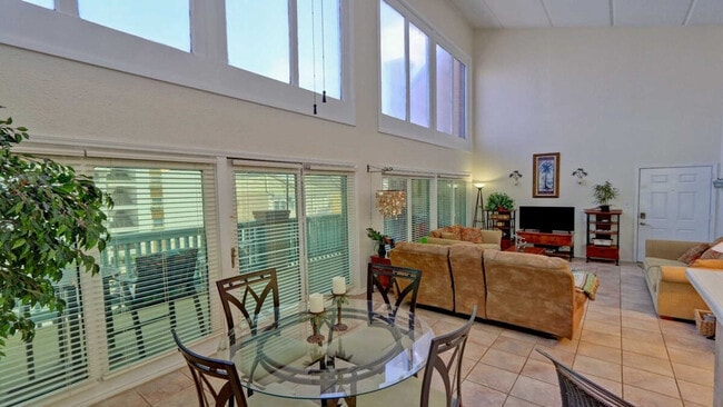 Photo - 129 E Morningside Dr Unidad ID1255583P