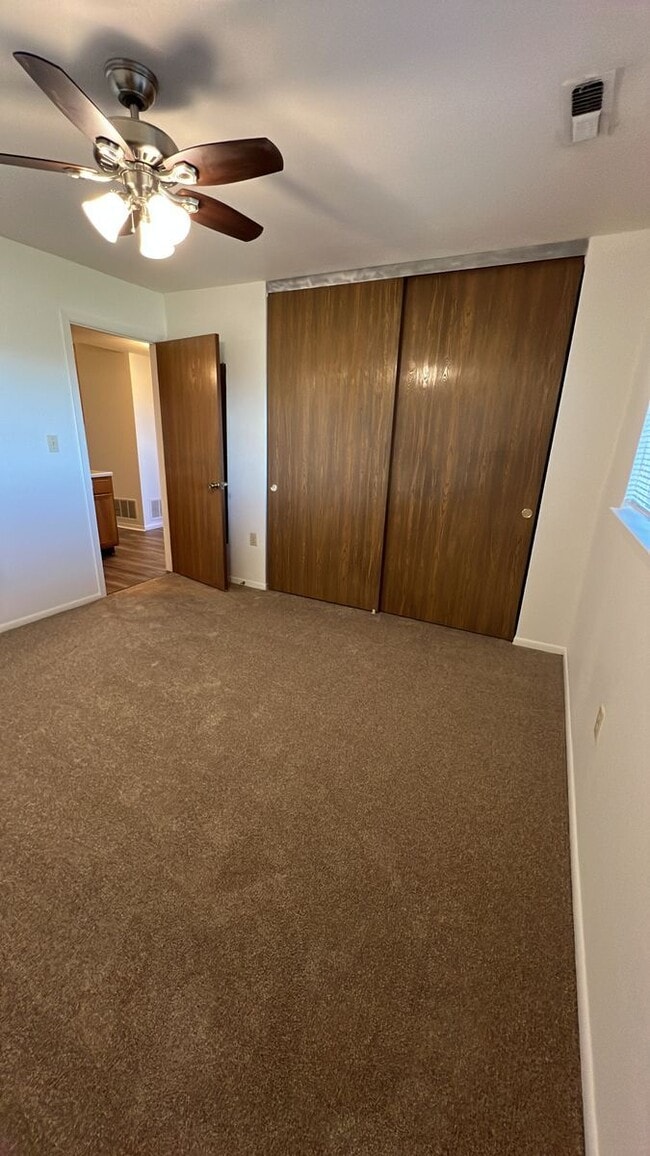 1134 Dakota Dr