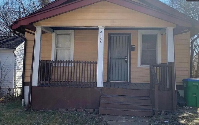 Building Photo - Lovely 2 Bedroom / 1 Bath for Rent - Section 8 Welcome