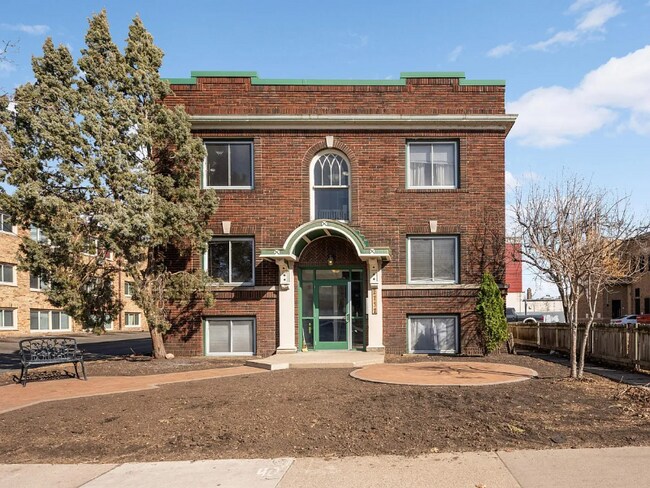 Building Photo - 2737 Blaisdell Ave