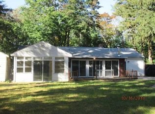 Building Photo - 767 Cedar St