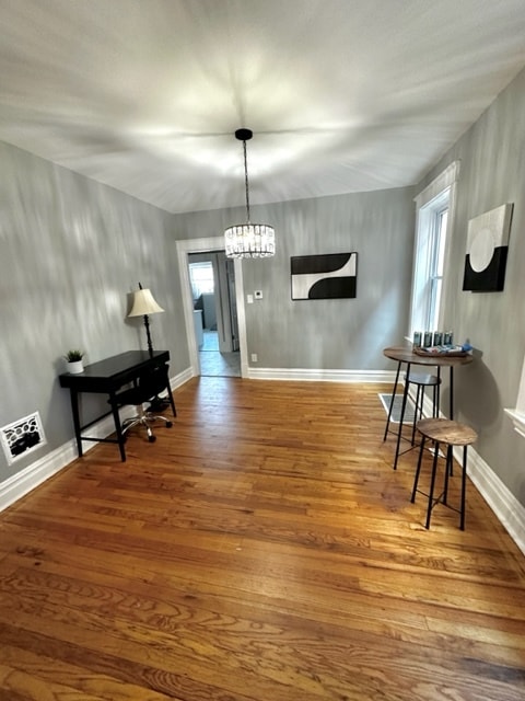 Photo - 5331 Sutherland Ave