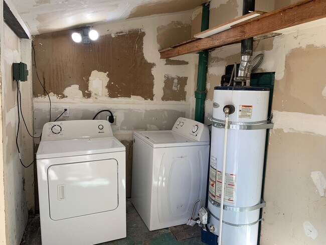 Photo - Charming 3-Bedroom Home for Rent - Please review the property available date as it may be availab...