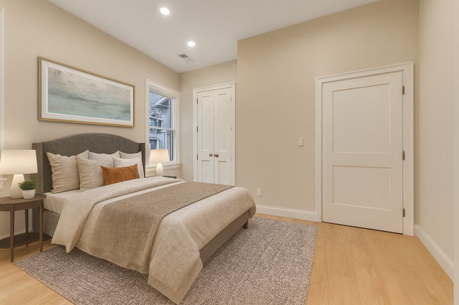 Photo - 14 Newell Rd Unit 14