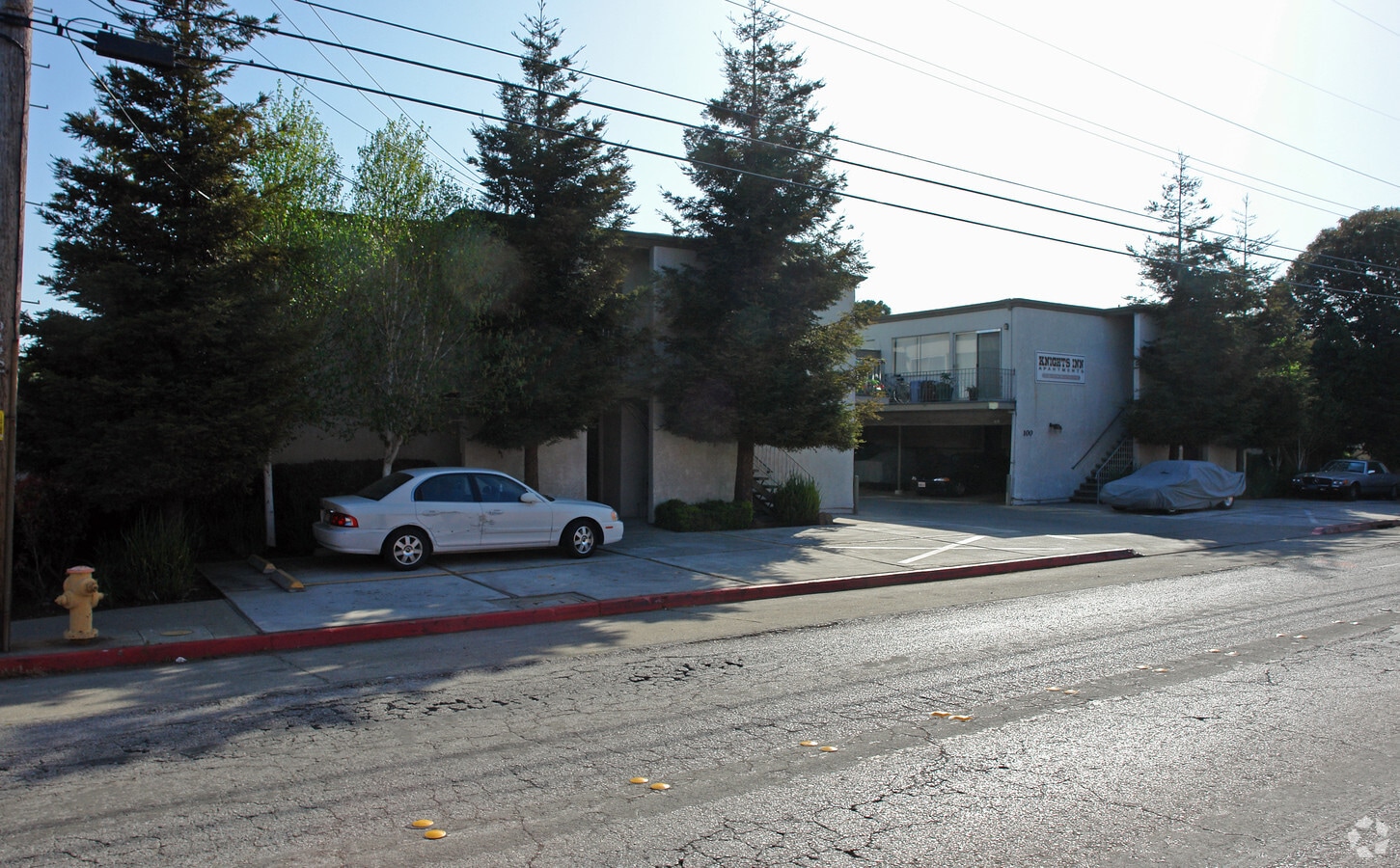 Knights Inn Apartments - Knights Inn Apartments