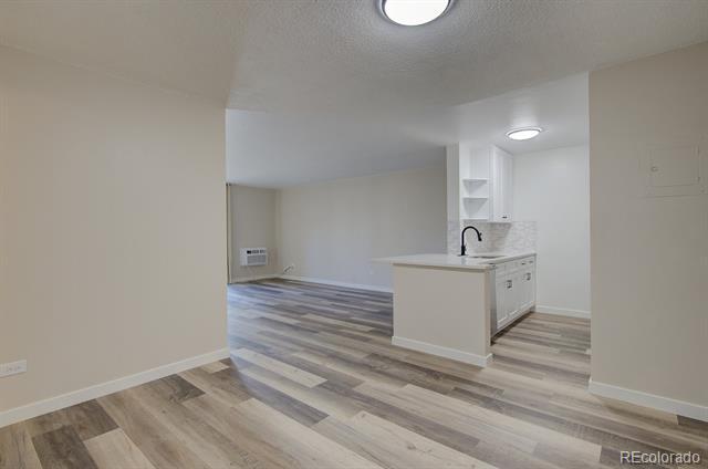 Photo - 2231 S Vaughn Way Unit 201B