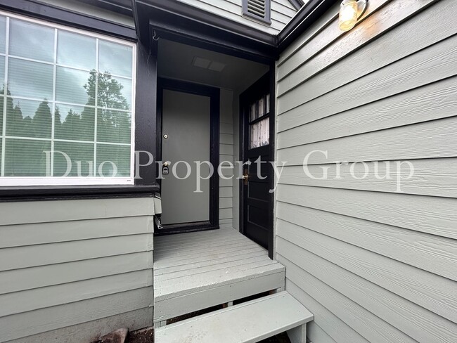 Photo - 13th & Chambers Unit Chambers