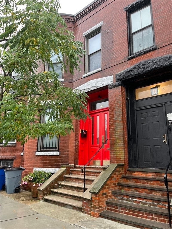 Photo - 11 Winthrop St Unit 1
