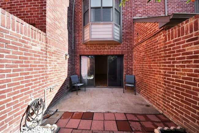 Photo - 7447 Cambridge St Unit 106