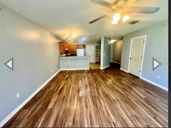 Photo - 533 Cresting Oak Cir