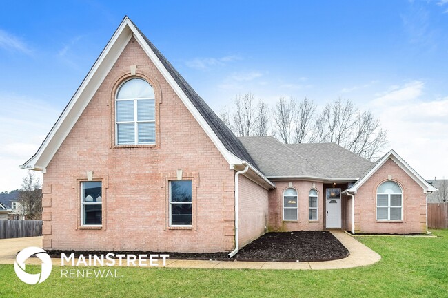 Building Photo - 4181 Amherst Dr