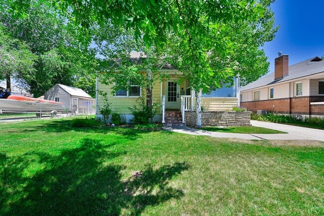 Photo - 2789 Alden St E