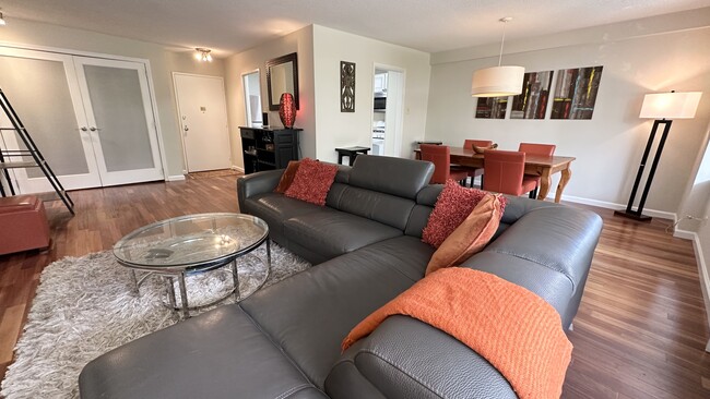 Building Photo - 4501 Arlington Blvd Unit 329
