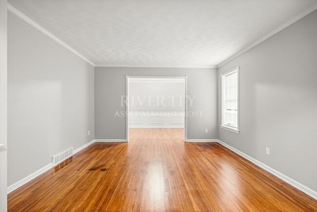 Photo - GORGEOUS HOME LOCATED IN RALEIGH NEAR CRAIGMONT DR!!! SECTION 8 WELCOMED!!!