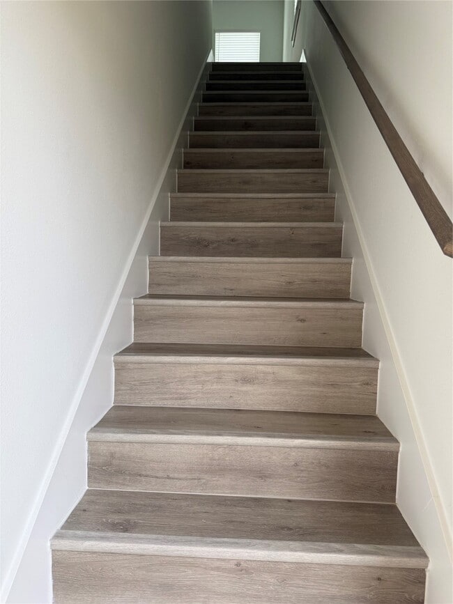 Photo - 22230 Dutch Oven Dr