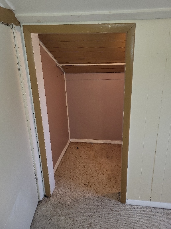 Photo - 242 Oakwood St