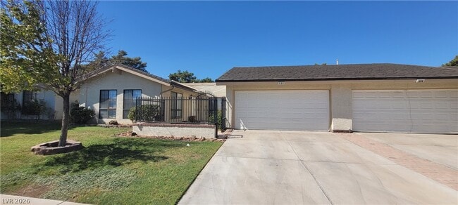 Photo - 600 Woodmount Dr