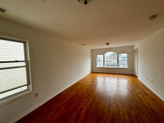 Photo - 26 Paterson St Unit 2