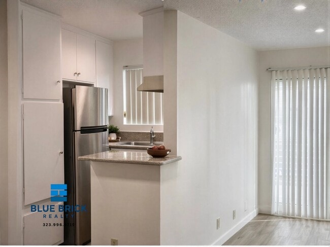 Photo - 4305 5th St Unidad 8