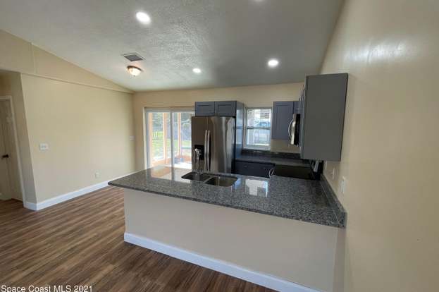 Photo - 110 Chapel Ln