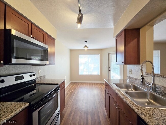 Building Photo - 2750 S Durango Dr Unit 2141 Rental