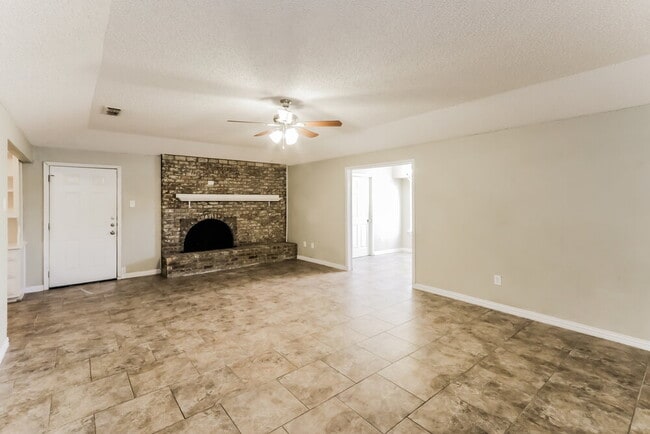 Photo - 1830 E Kirnwood Dr