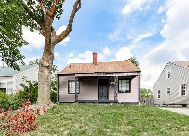 Building Photo - 2029 Glenridge Dr