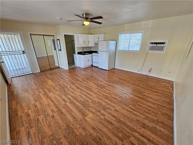 Photo - 331 S 9th St