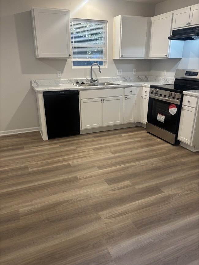 Photo - 5383 Clinchport Cir