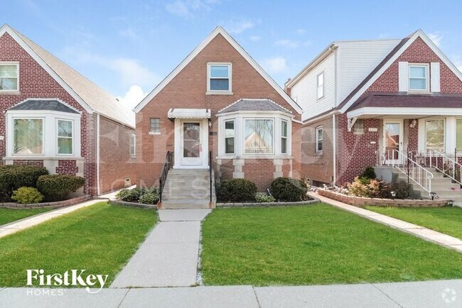 Building Photo - 6531 S Kostner Ave Rental