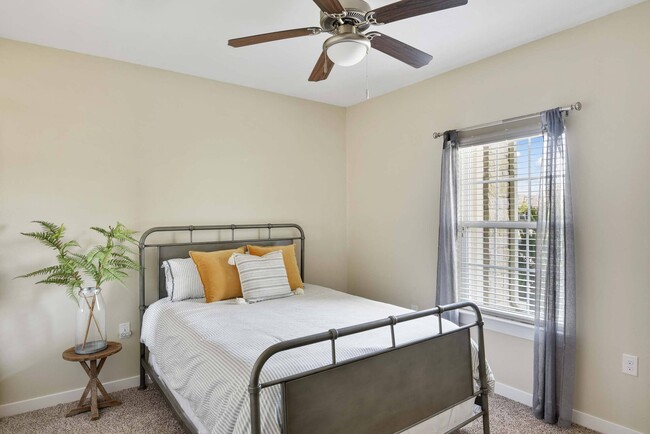 Icon Apartments