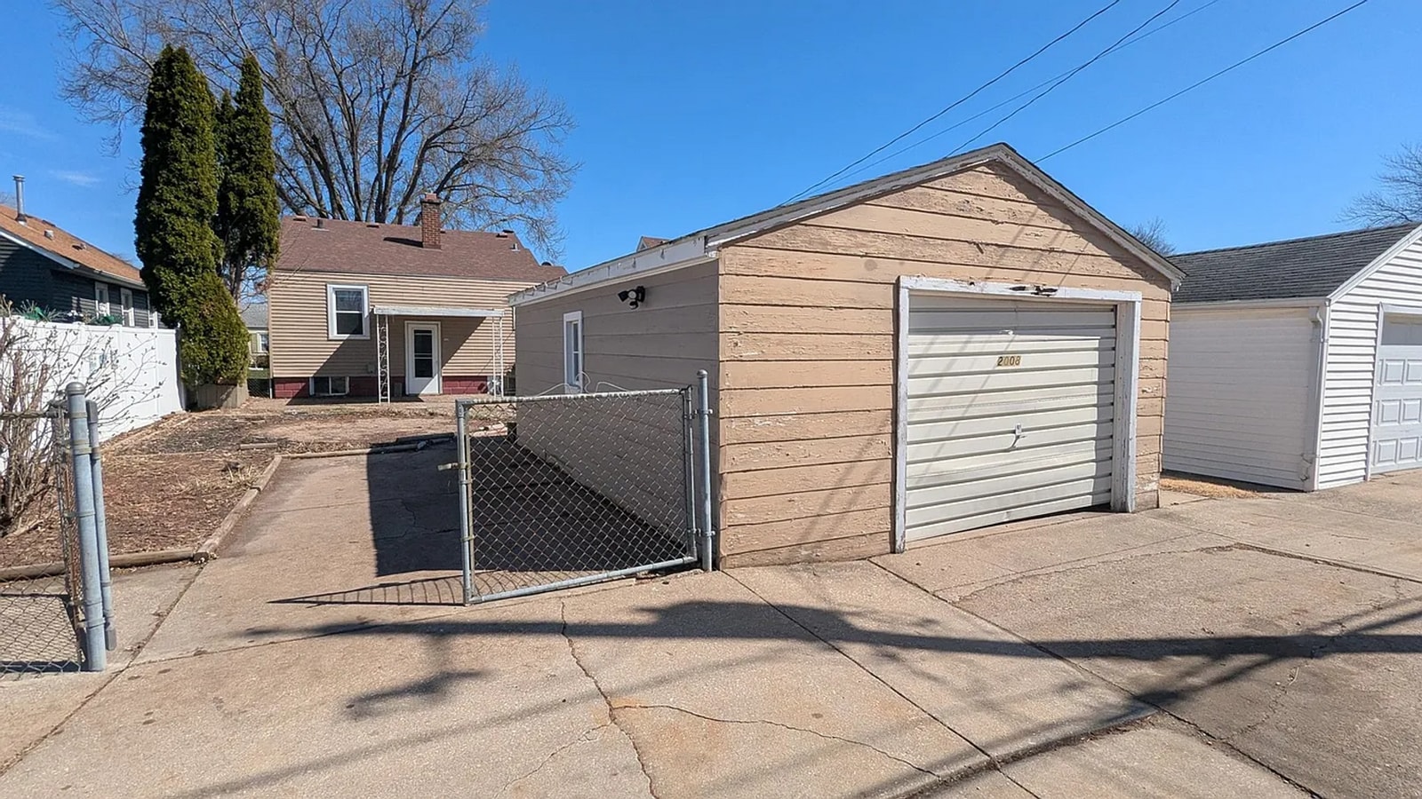 Photo - 3BR Ranch-Style Home in Rock Island!