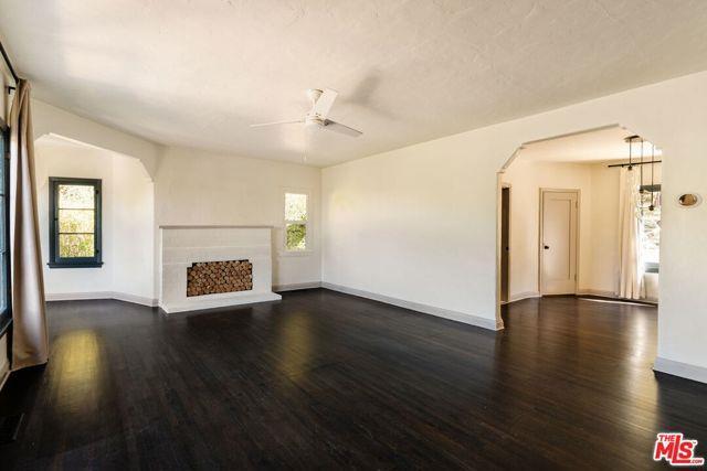 Photo - 1428 Holbrook St